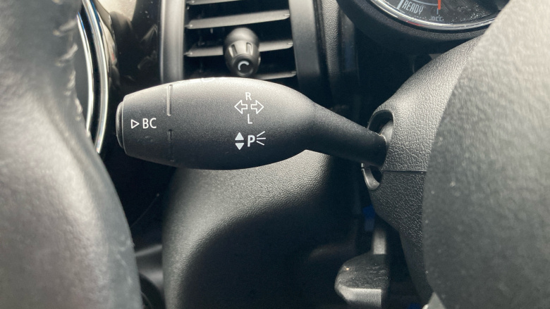 MINI Hatchback 1.5 One 5dr Petrol Hatchback